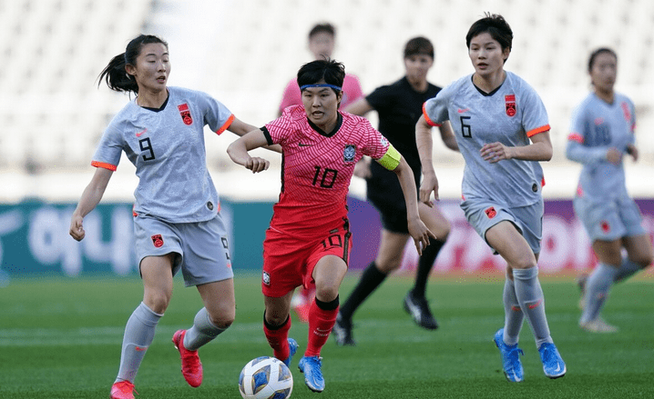 男生通过身边的朋友打听你 男生通过身边的朋友打听你