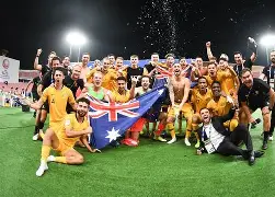 威少mvp奖杯 威少mvp奖杯